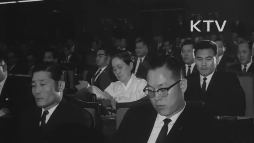남자 머리스타일 모범 예시.jpg