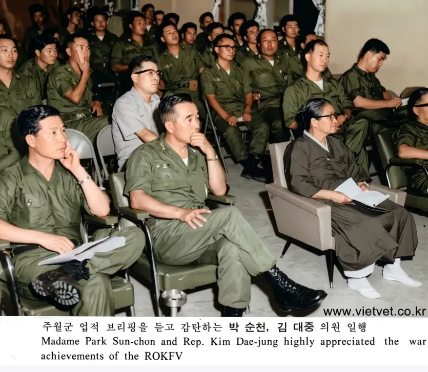 남자 머리스타일 모범 예시.jpg